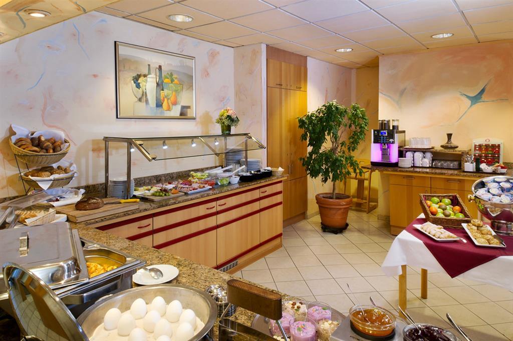 Michel Hotel Frankfurt Airport Rüsselsheim Restaurang bild